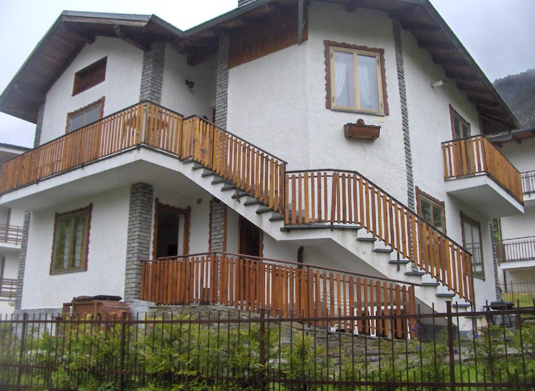 Aparthotel Residenza La Ruina Fenestrelle Exterior foto